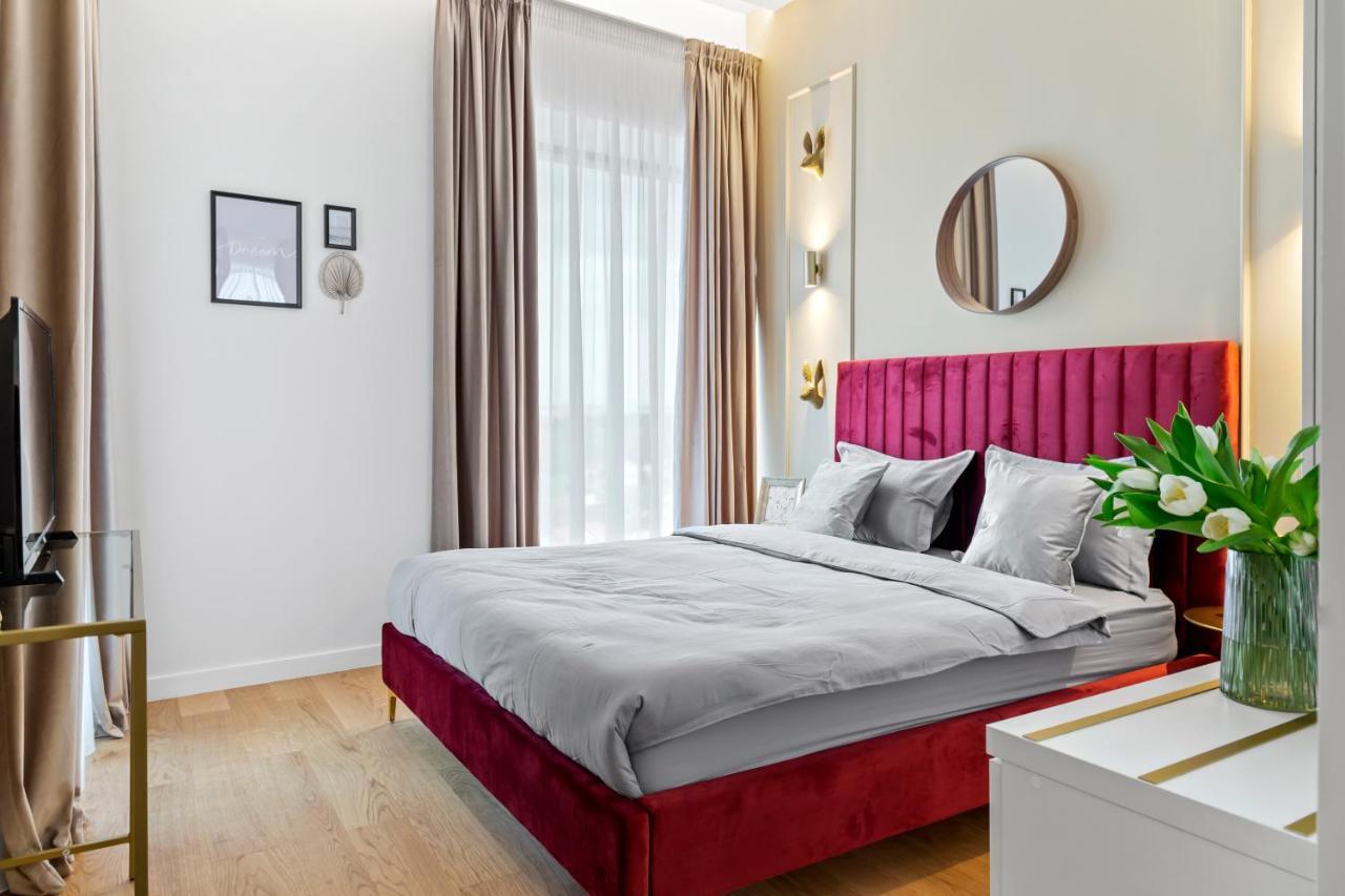 One Verdi Luxury Apartments Boekarest Buitenkant foto