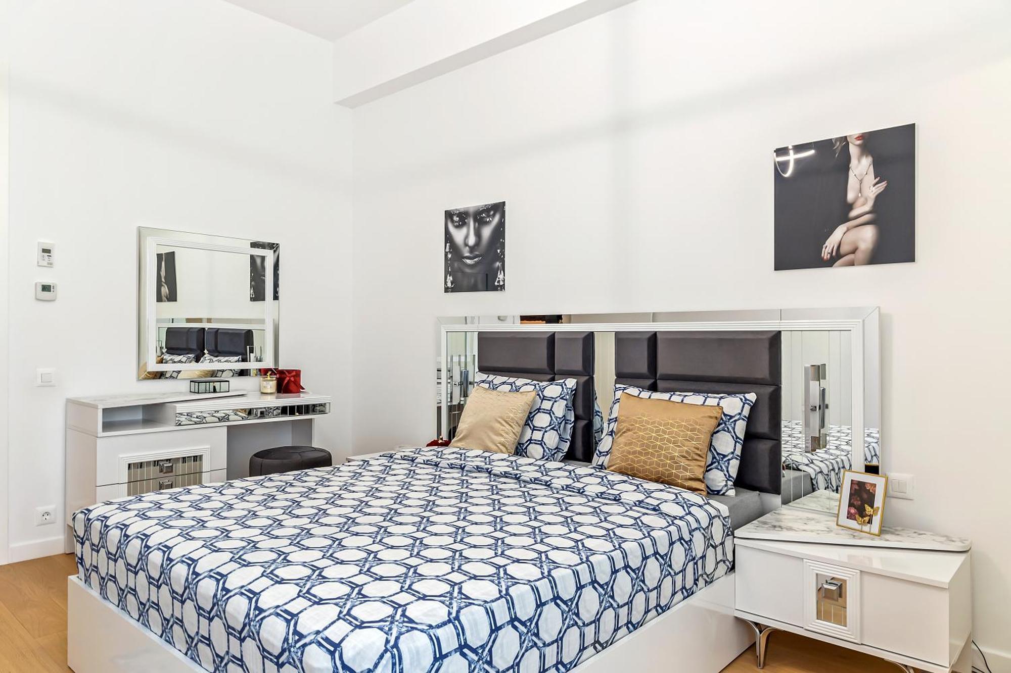 One Verdi Luxury Apartments Boekarest Buitenkant foto