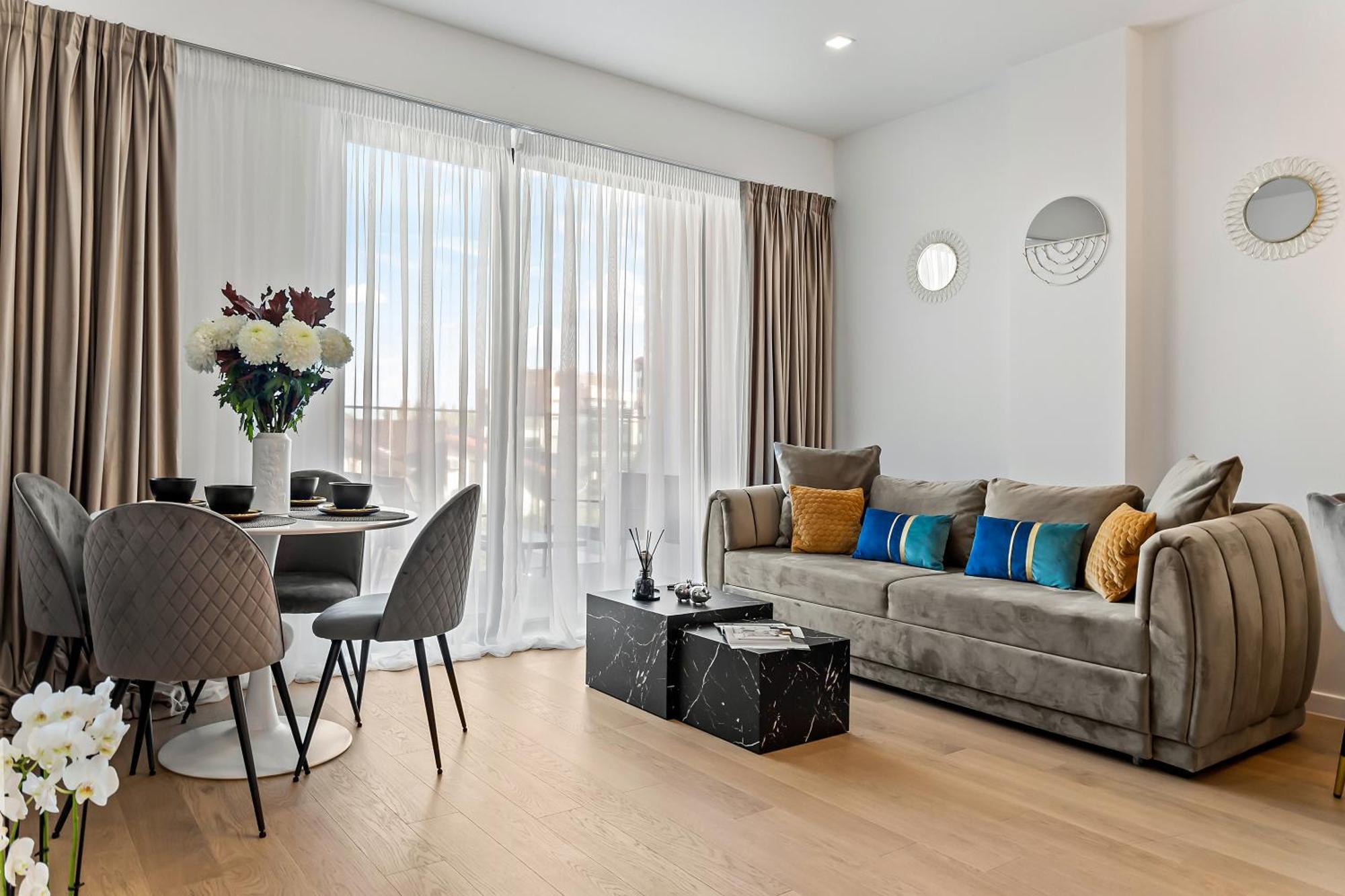 One Verdi Luxury Apartments Boekarest Buitenkant foto