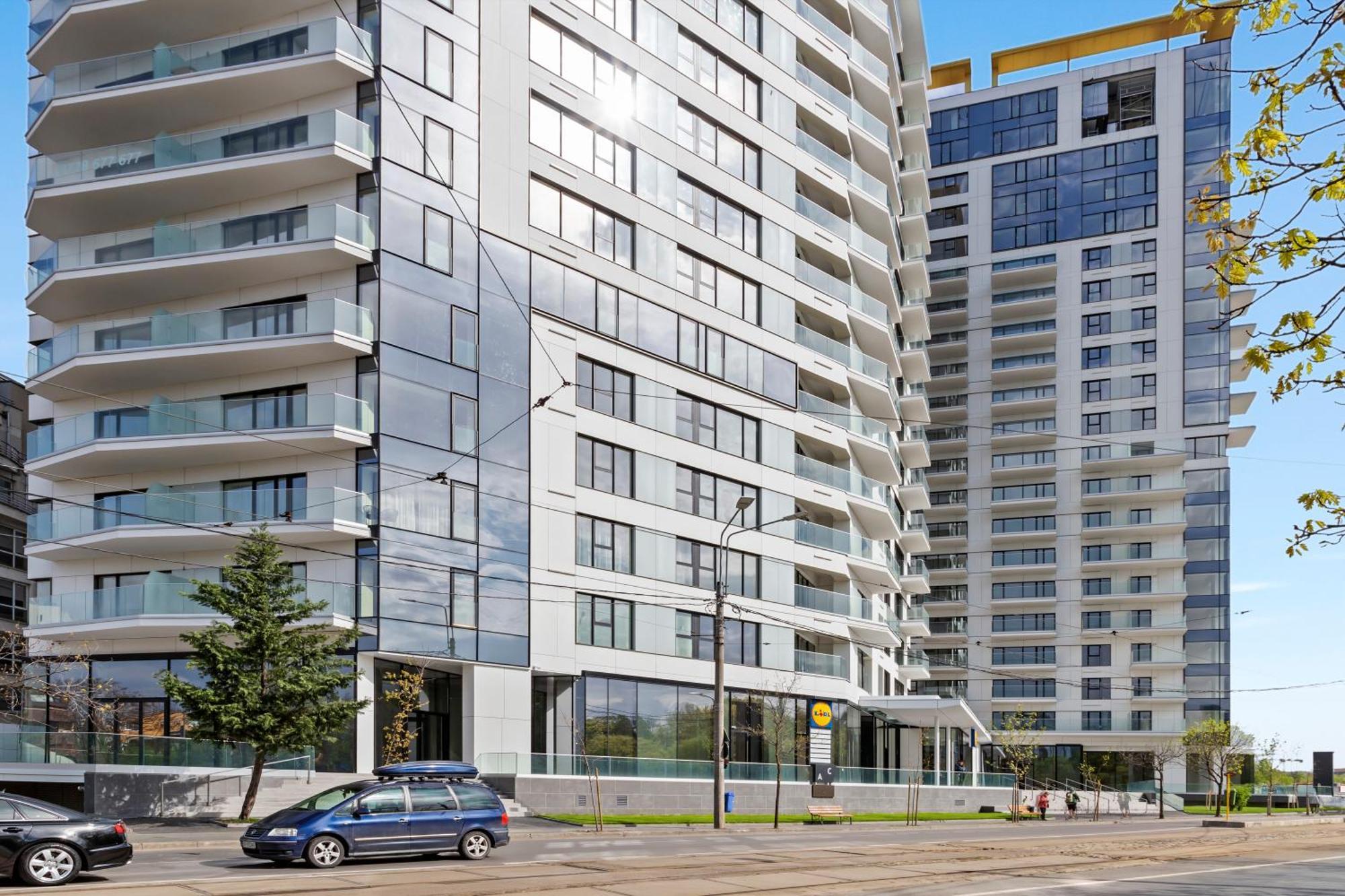 One Verdi Luxury Apartments Boekarest Buitenkant foto